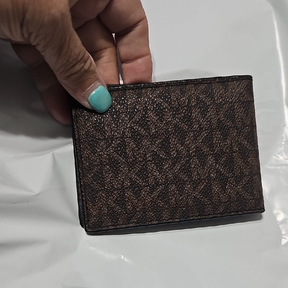Michael Kors Brown Logo Money And Card  Wallet - Picture 3 of 3